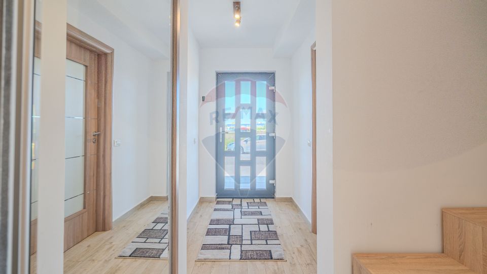 Comision 0 | Casă de închiriat Pet friendly 120 mp utili, teren 350 mp