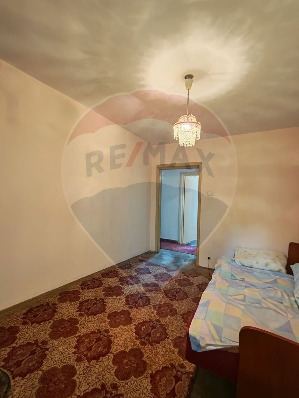 4 room Apartment for sale