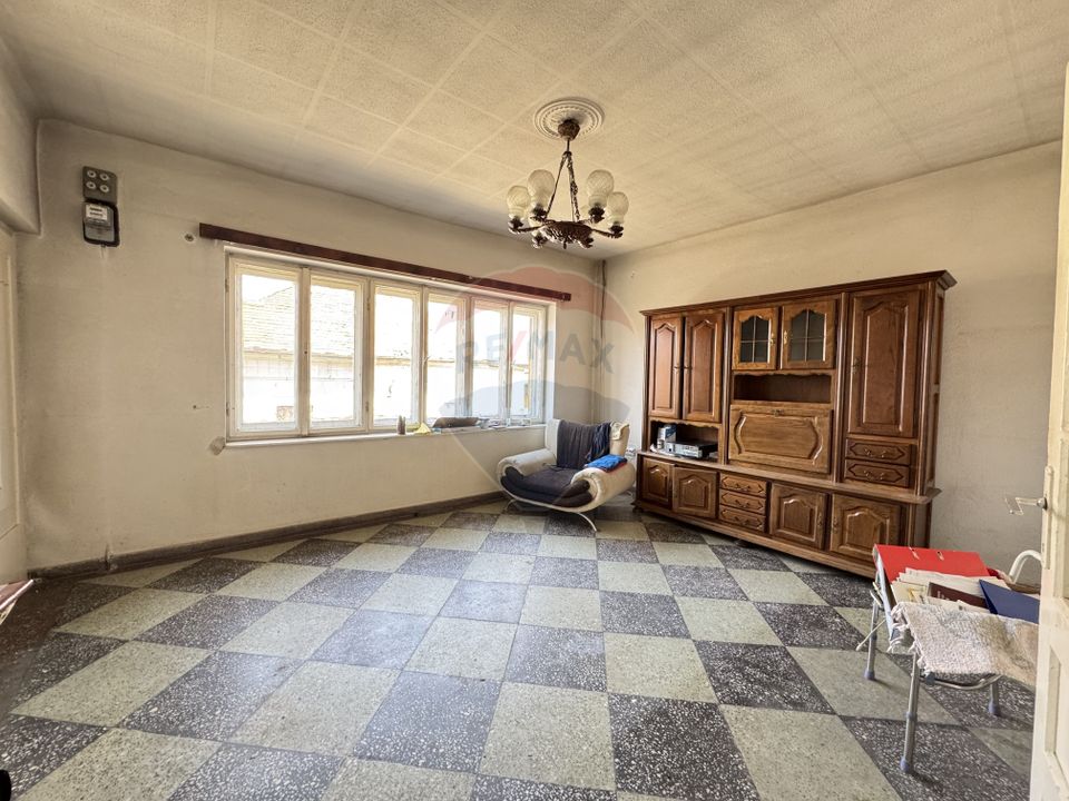 3 room House / Villa for sale, Central area