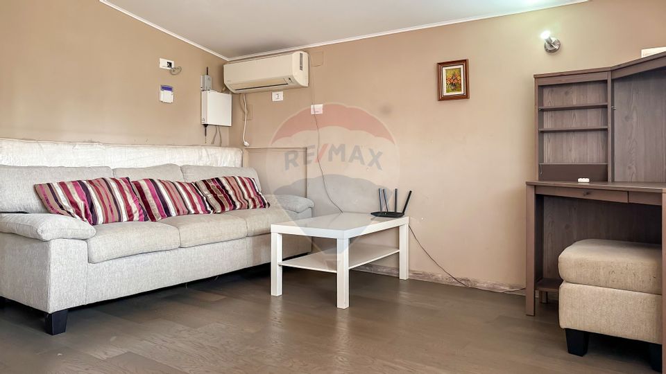 Vila cu doua unitati locative de inchiriat în zona de Nord / Sisesti