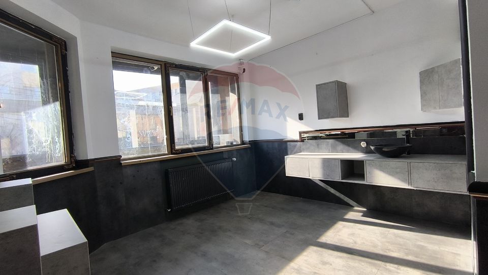 Spațiu comercial de închiriat