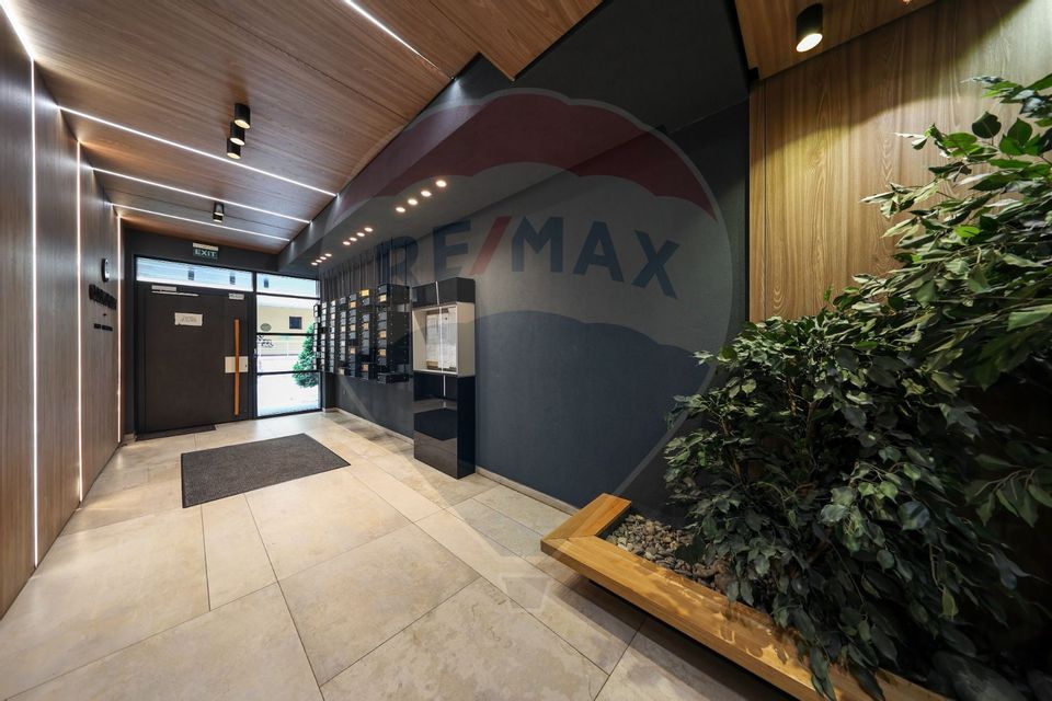 Spațiu birouri premium - 179mp, terasa 30mp