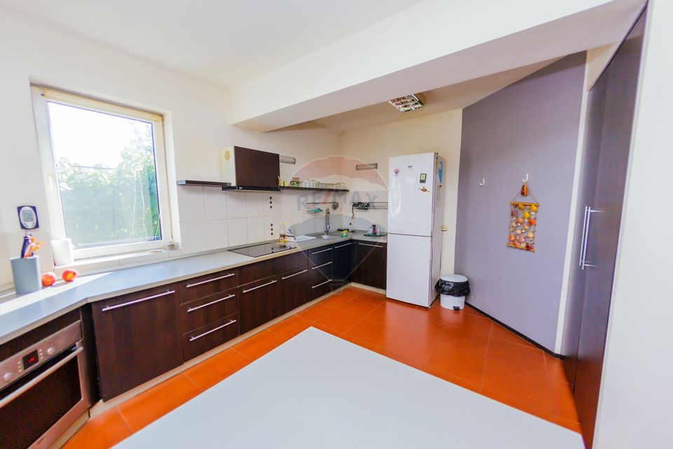 Casă în Bozânta Mare de vânzare