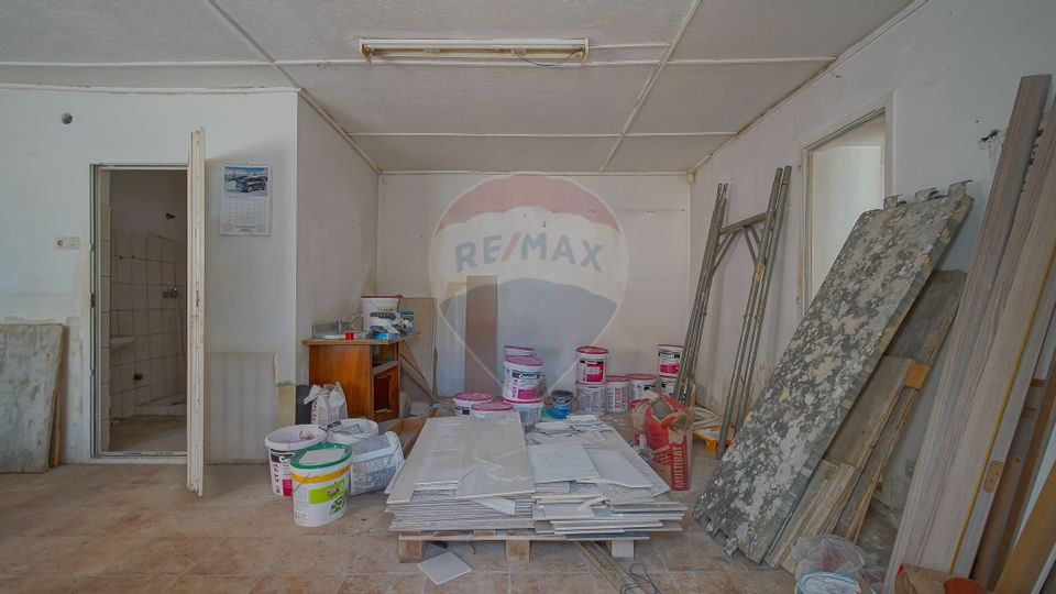 CASA CU POTENTIAL DE EXPLOATARE | DIVERSE ACTIVITATI | DE MIJLOC 50