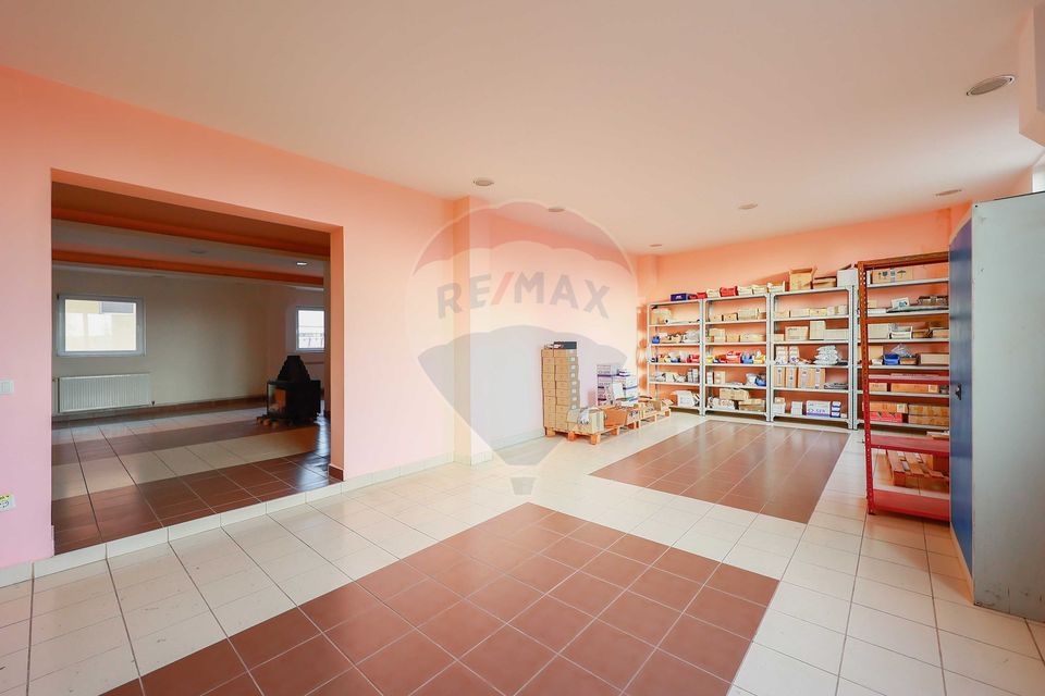 500sq.m Industrial Space for rent, Vest area