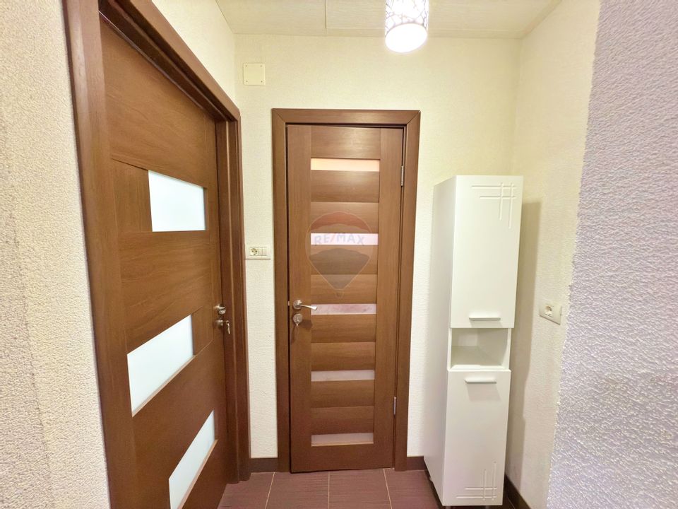 Apartament cu 2 camere de vânzare în zona Aurel Vlaicu