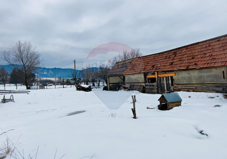 Teren intravilan 9.574 mp în Săliște, poziție strategică, ideal invest