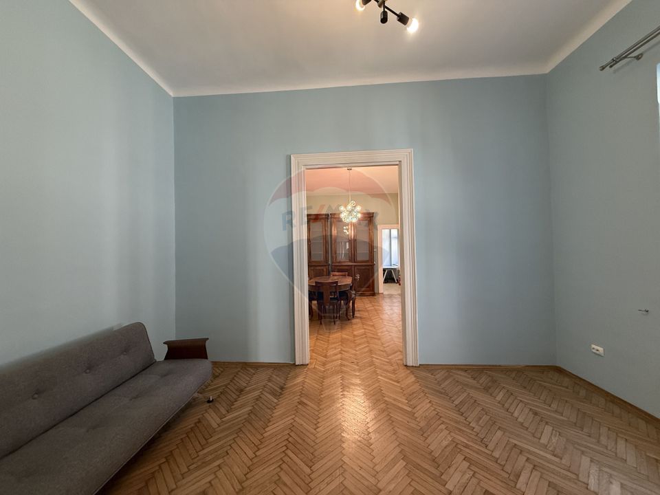 250sq.m Office Space for rent, Ultracentral area