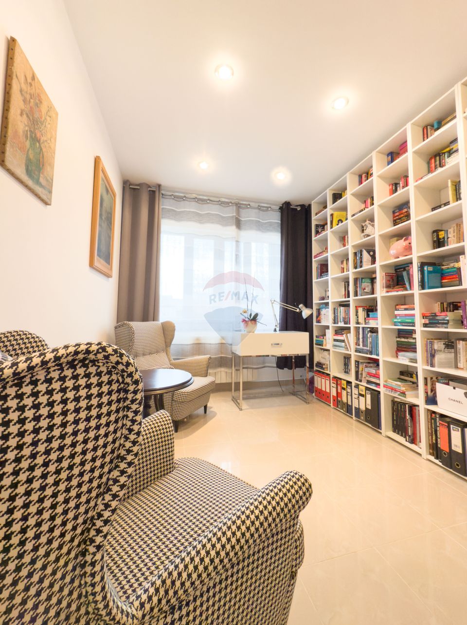 9 room House / Villa for sale