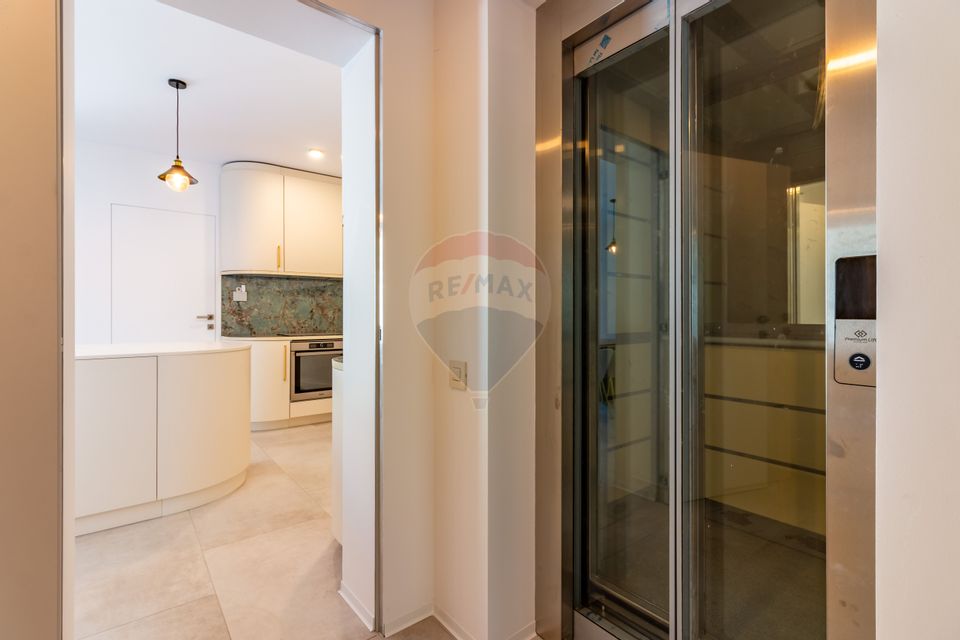 8 room House / Villa for sale, Lacul Tei area