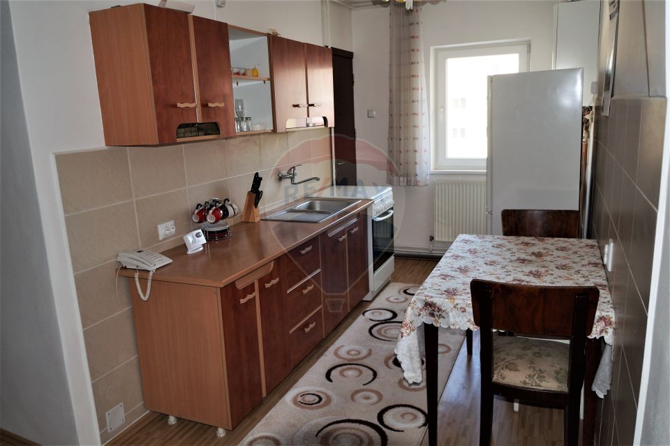 Apartament cu 2 camere de închiriat în zona Calea Bucuresti