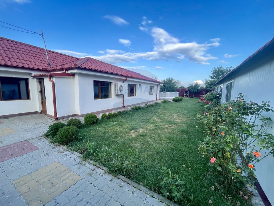 Casă in Unirea / Odobesti