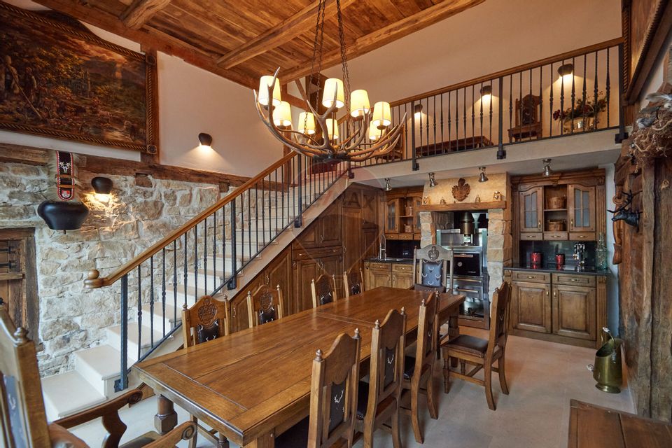 Casa / Vila cu 4 camere de vanzare la doar 30 de minute de Cluj