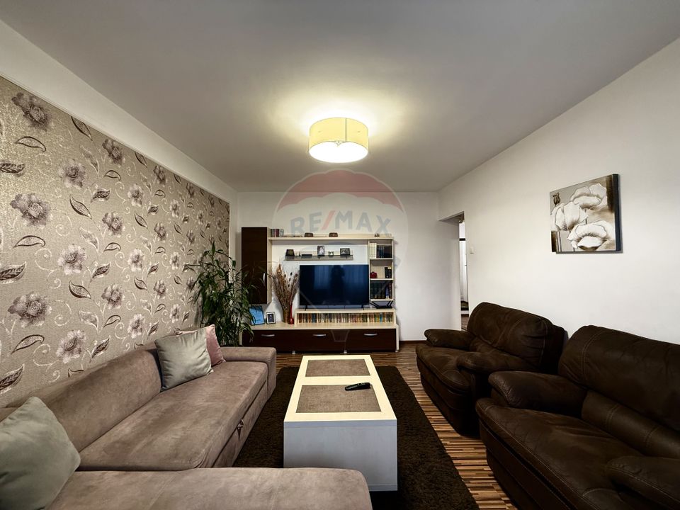Apartament cu 3 camere, zonă semicentrală, Cluj-Napoca