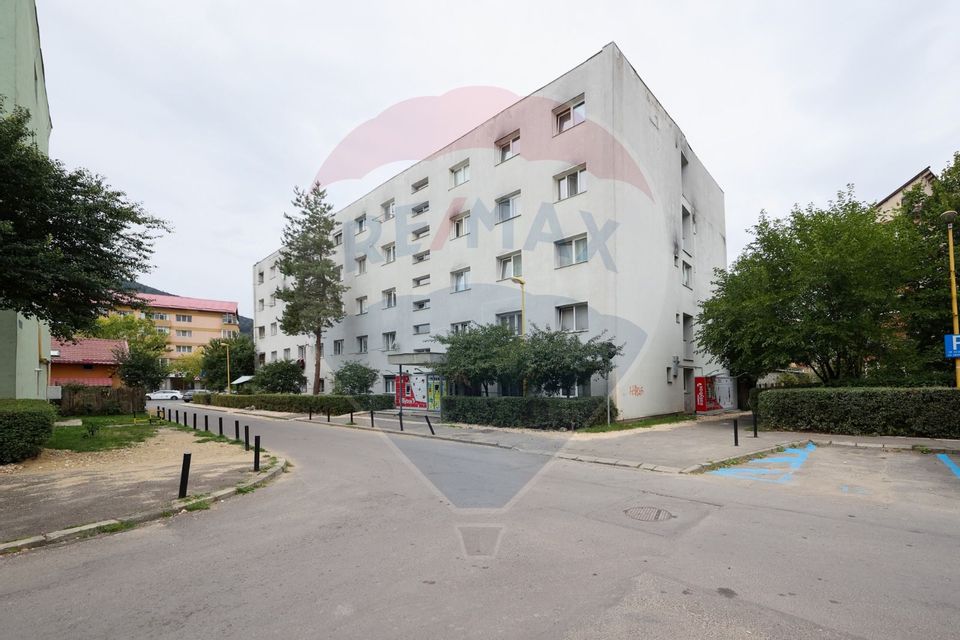 Apartament cu 1 camera, de vânzare, în Noua!