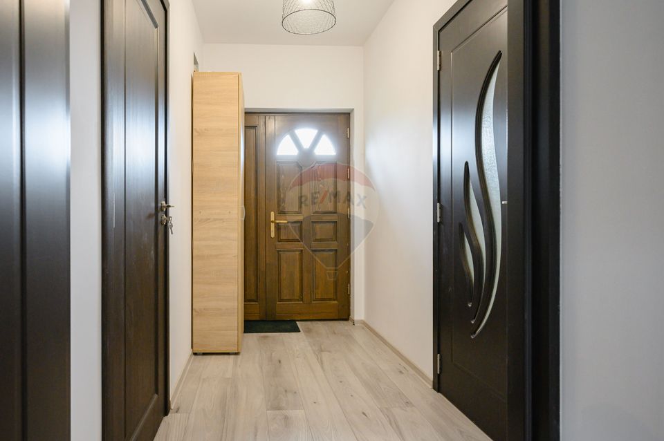 Casă individuală și luminoasă cu 4 camere în Tărlungeni