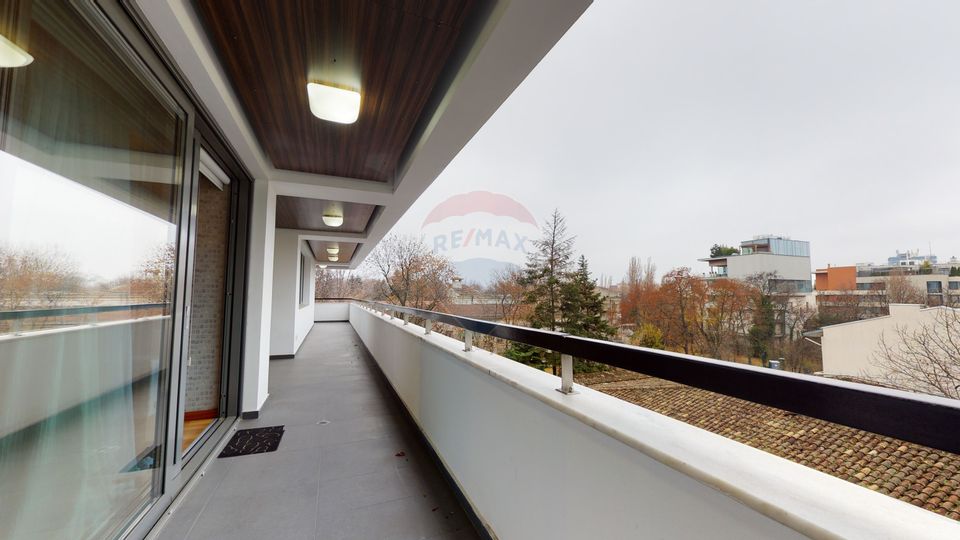 De inchiriat | Apartament 4 camere | Terasa 55 mp | Primaverii