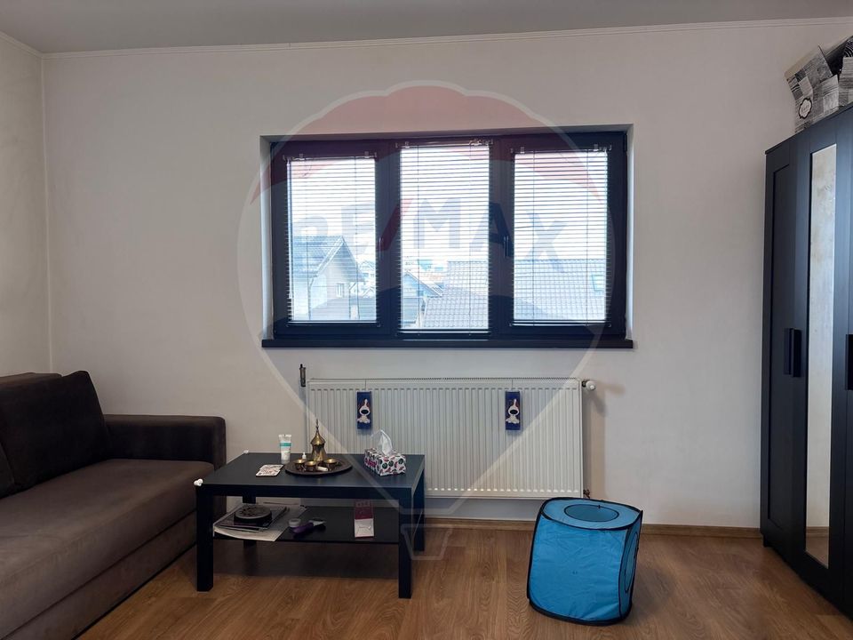 Apartament cu 2 camere de vânzare în zona Central
