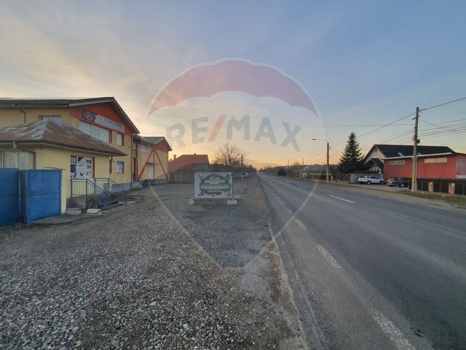 1,550sq.m Commercial Space for sale, Sud area