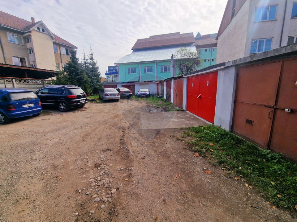 18sq.m Commercial Space for sale, Central area