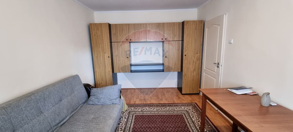 1 room Apartment for rent, Periferie area