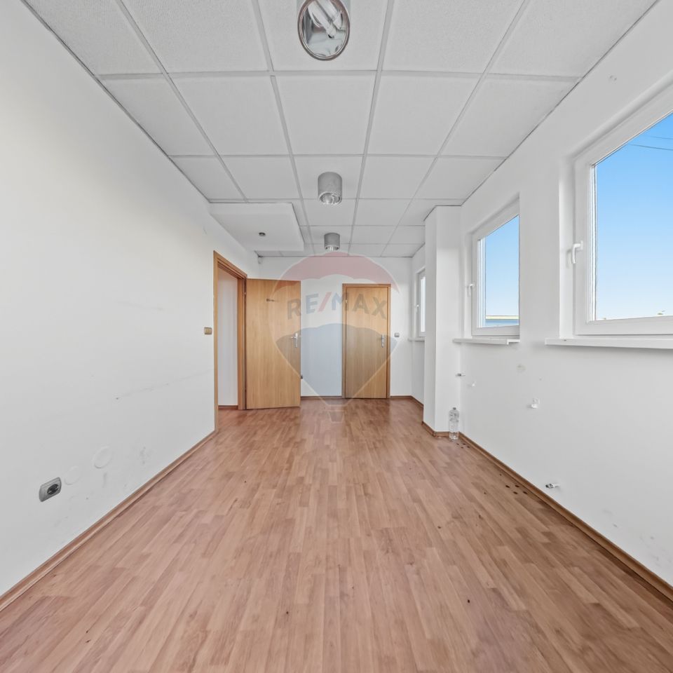 Showroom de vanzare, Calea Romanului - Bacau