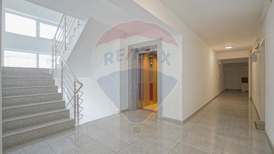 2 room Apartment for rent, Avantgarden area