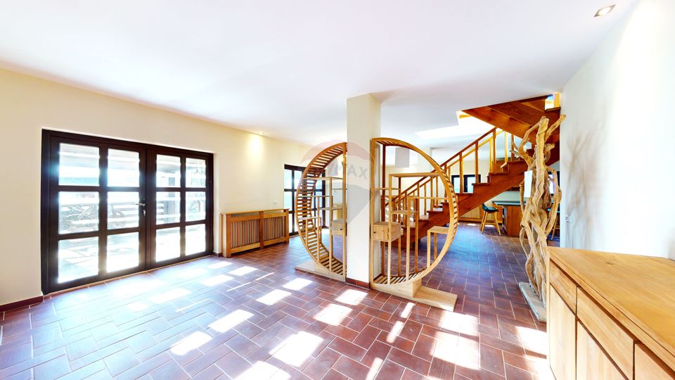4 room House / Villa for sale