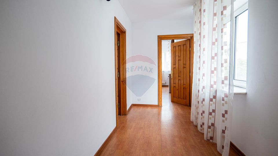 330sq.m Commercial Space for sale, Central area