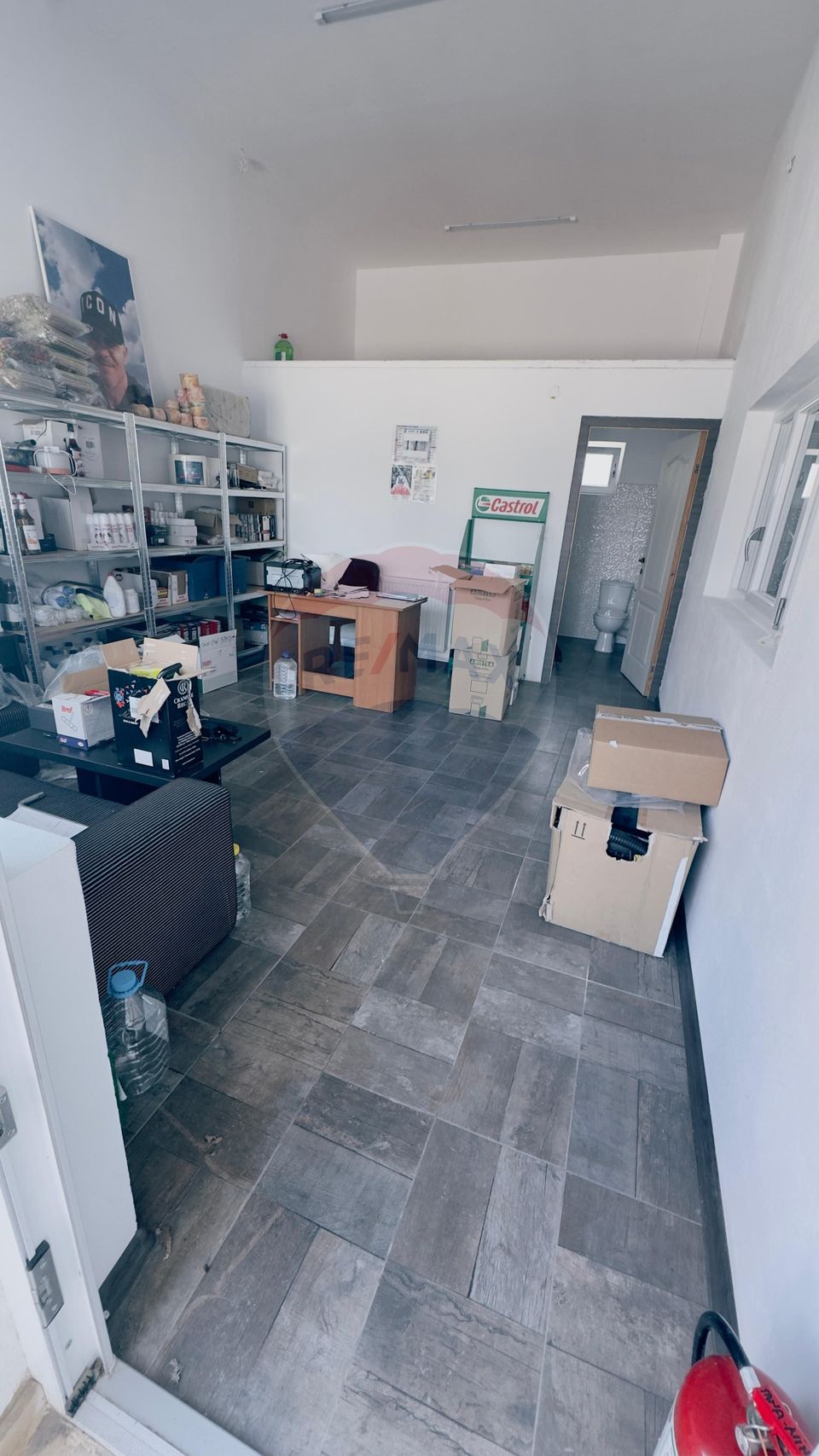 Proprietate premium în Filiași, locuință de lux cu spații comerciale