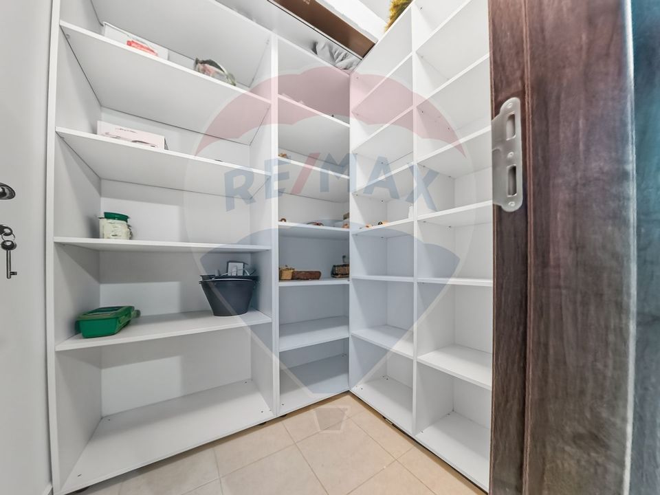 2 room Apartment for rent, Serbanesti area