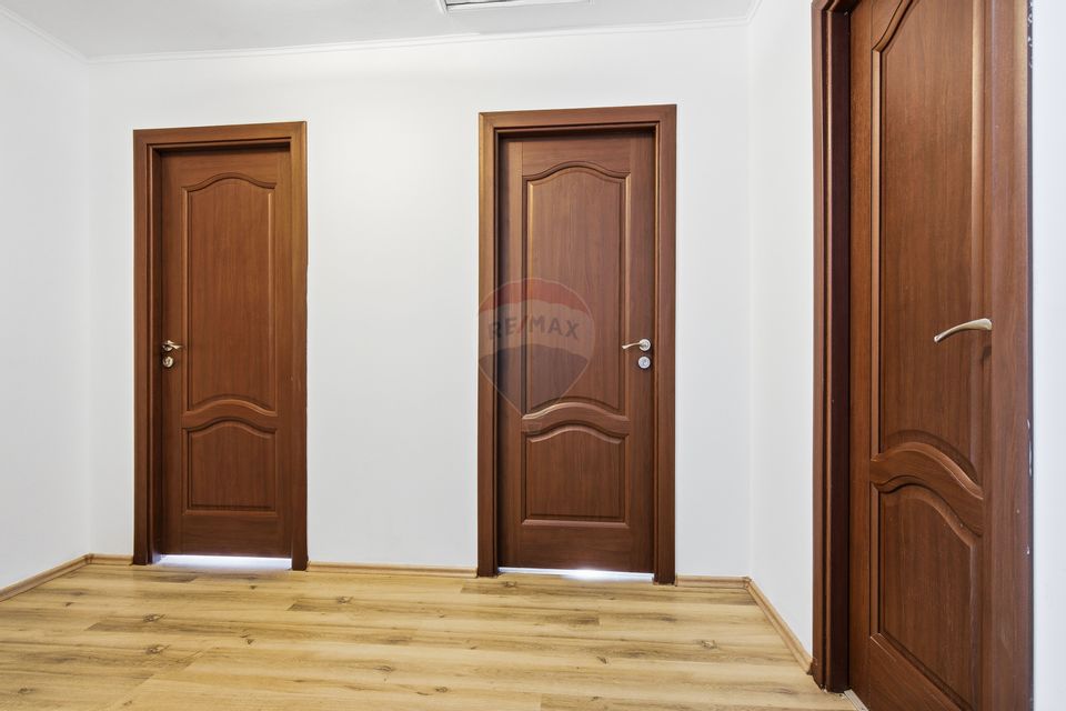 Apartament spațios cu 5 camere de vânzare I Comision 0%