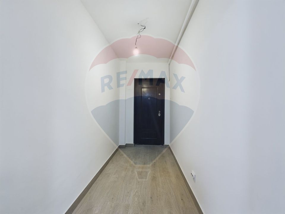 4 room Apartment for sale, Centrul Civic area