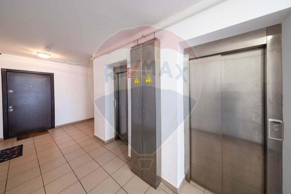 Apartament cu 3 camere, mobilat si utilat lux, în zona centrala!