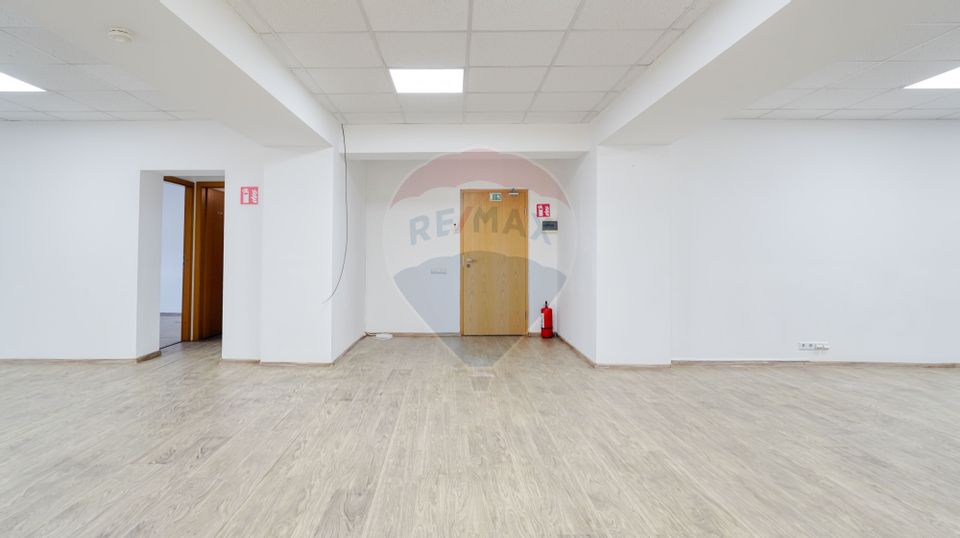 120sq.m Office Space for rent, Ultracentral area