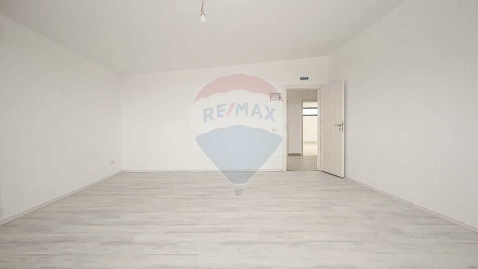 320sq.m Commercial Space for sale