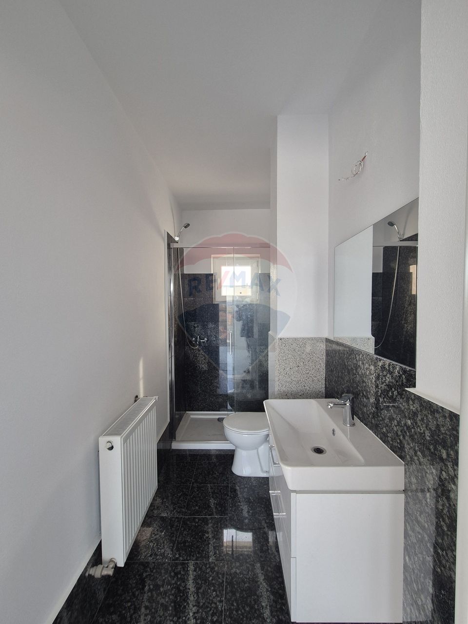 4 room Apartment for sale, Kogalniceanu area