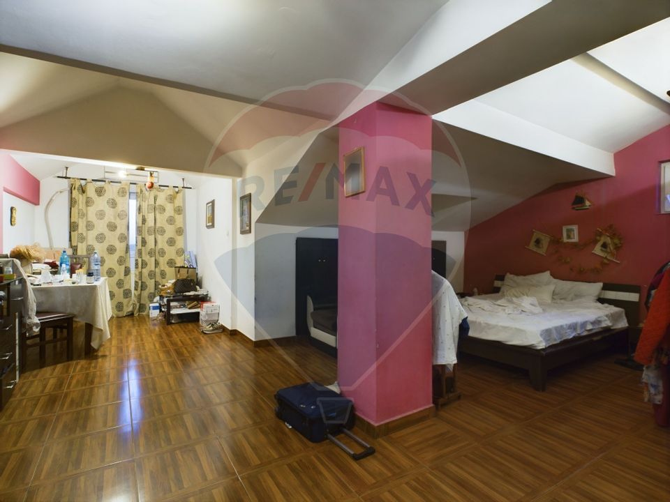 7 room Hotel / Pension for sale