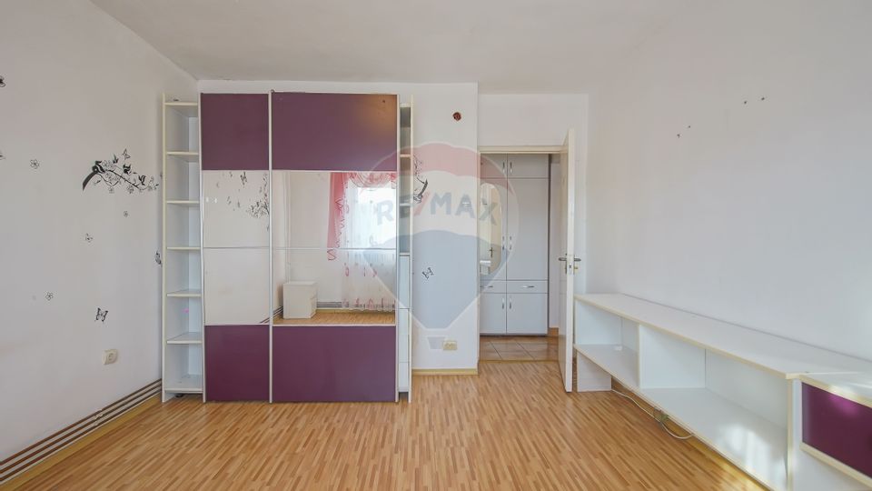 Garsonieră decomandata de renovat – Strada Sitarului, Brașov