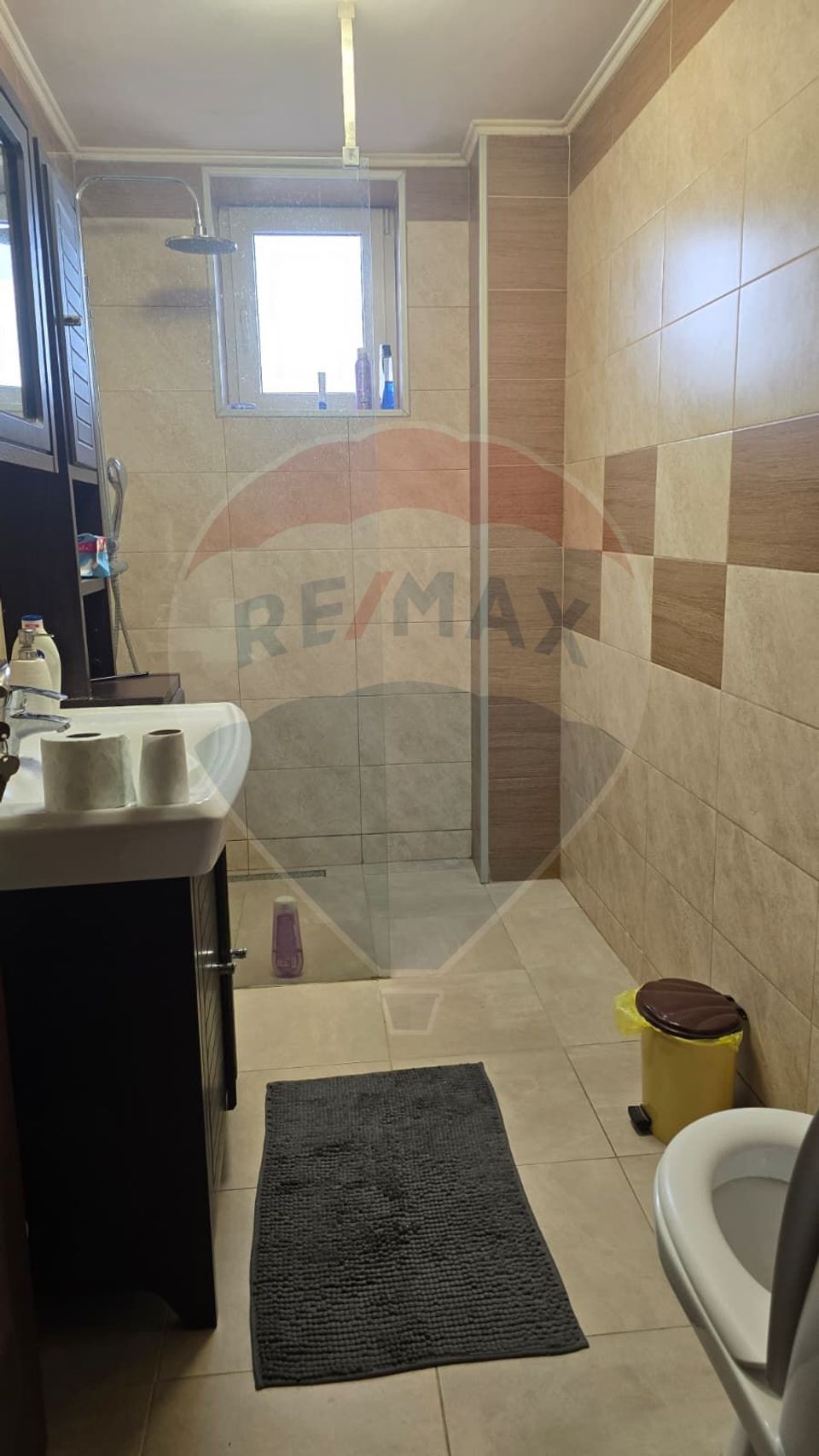 5 room House / Villa for sale