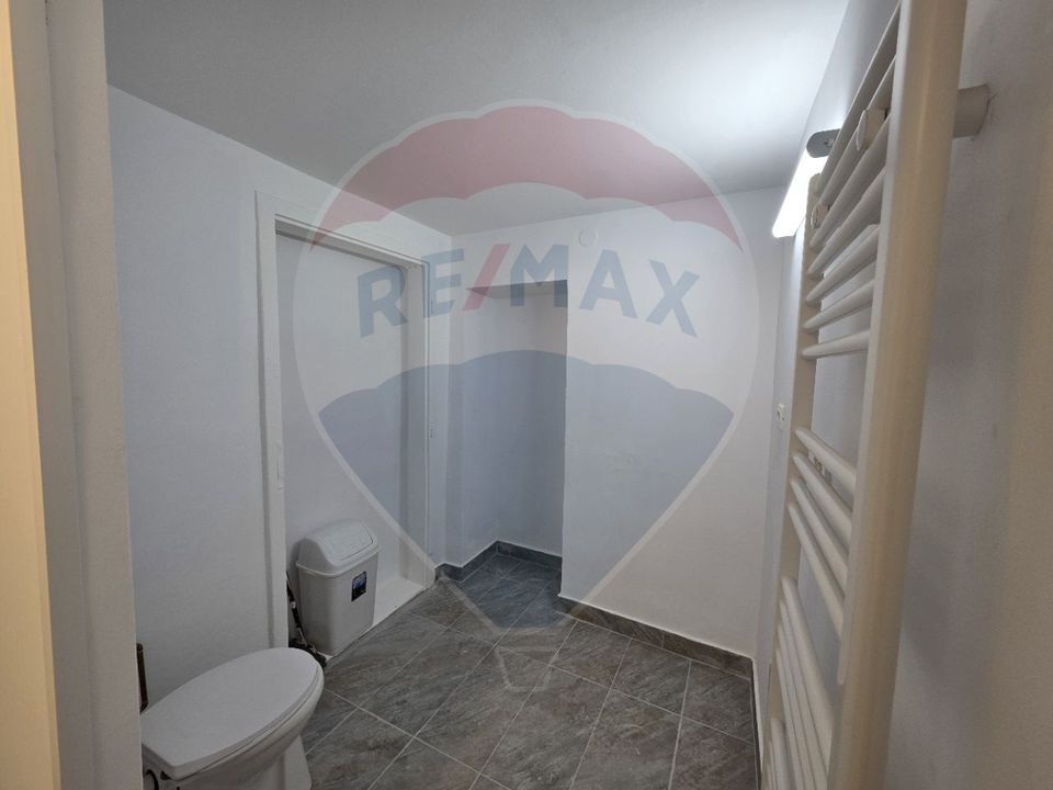 80sq.m Commercial Space for rent, Ultracentral area