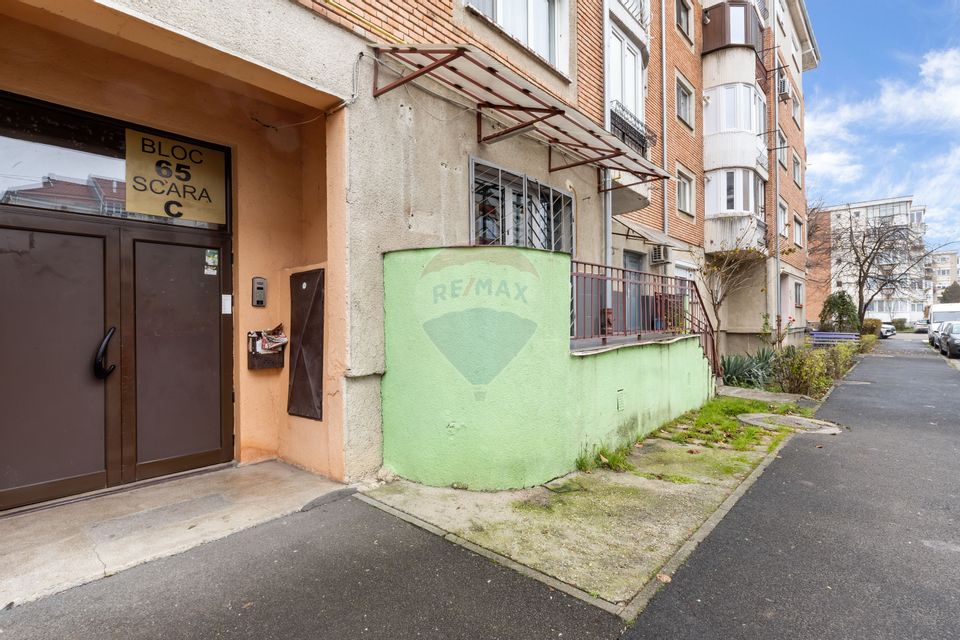 Spațiu comercial 36 mp cu intrare si contorizare separata de vanzare