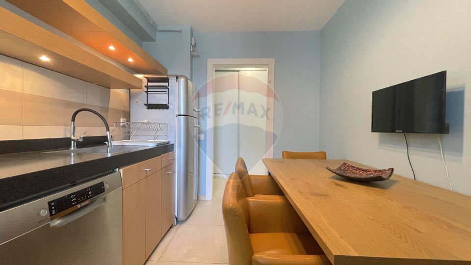 Apartament cu 3 camere de închiriat în zona Tractorul!