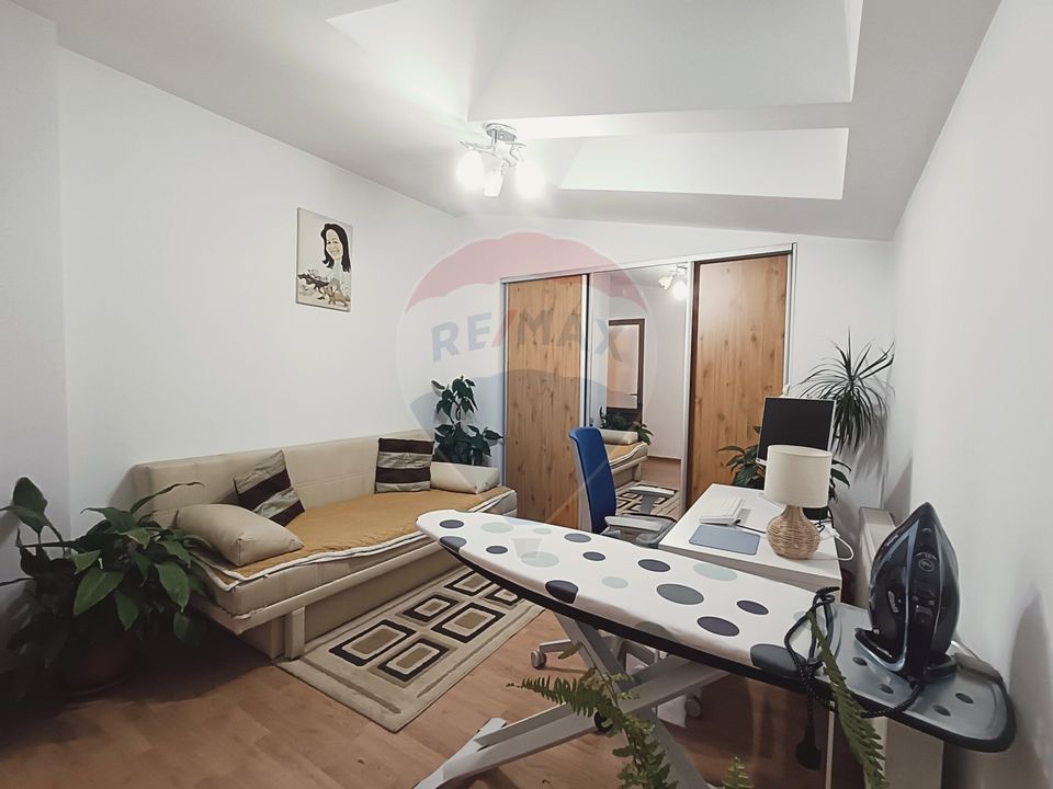 4 room House / Villa for sale