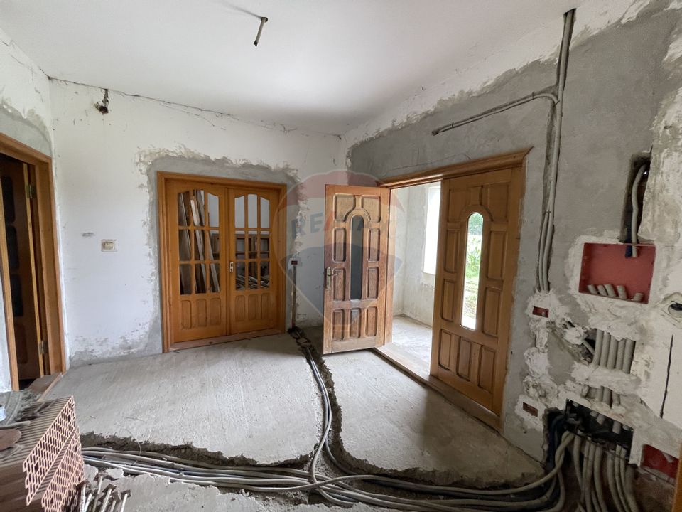 4 room House / Villa for sale