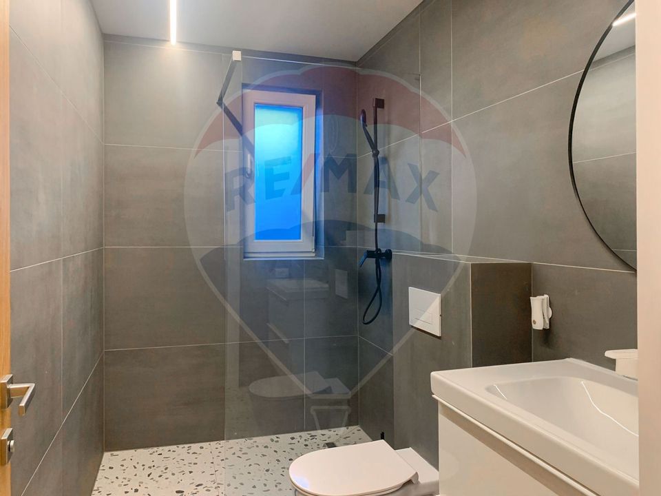 Casă ultramodernă cu 4 dormitoare, de închiriat, cartierul Tineretului