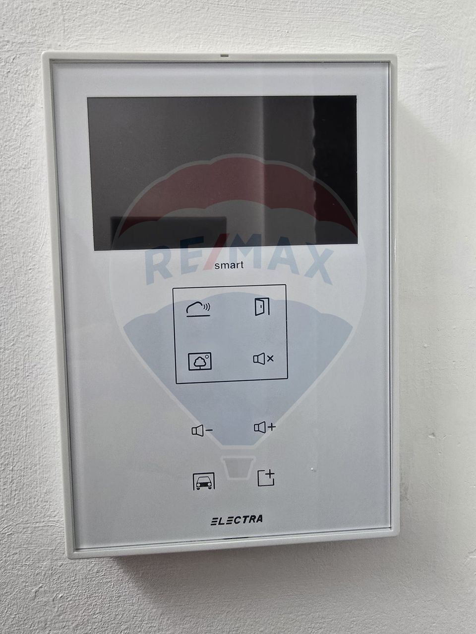 DE VANZARE Apartament 2 camere RENOVAT 2024