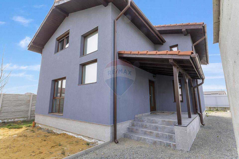 7 room House / Villa for sale