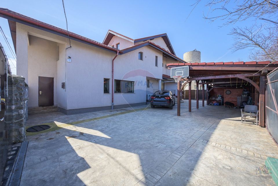 Vila cu design spectaculos, tehnologie smart & lifestyle complet