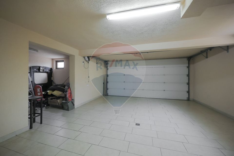 Vilă mediteraneană premium cu piscină, de vânzare, zona Dealuri Oradea